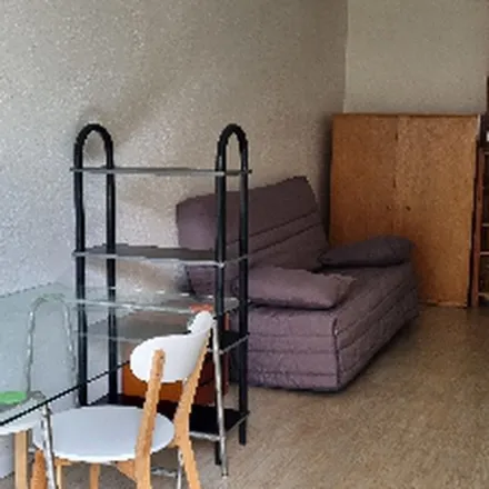 Rent this studio apartment on 26 Rue des Salenques in 31000 Toulouse, France