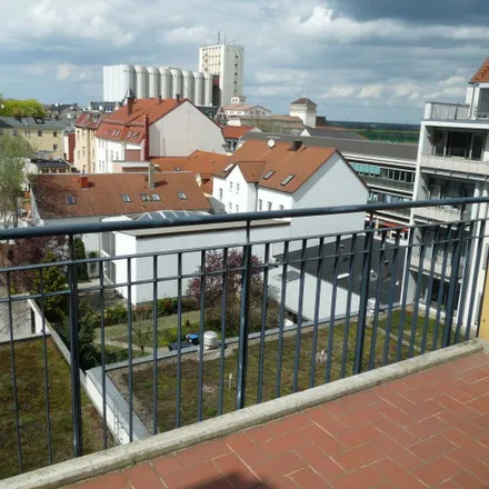Rent this 2 bed apartment on Goethestraße 45 in 27576 Bremerhaven, Germany