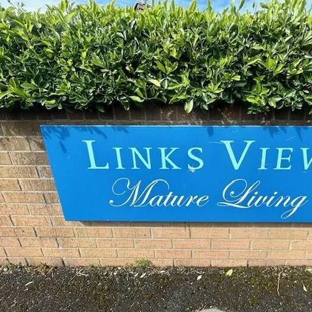 Image 2 - Links View Mature Living, Links View, Lytham St Annes, FY8 2TW, United Kingdom - Room for rent