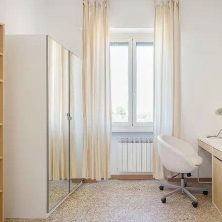Image 4 - Via Portuense, 471, 00149 Rome RM, Italy - Room for rent