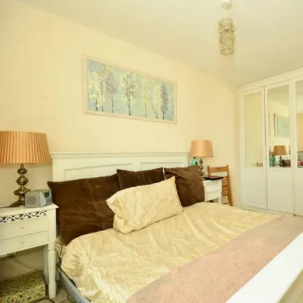 Rent this 2 bed room on Barrier Point in Barrier Point Road, London