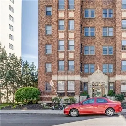 Image 3 - Eugene Field Apartments, 807 West 48th Street, Kansas City, MO 64112, USA - Condo for sale