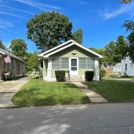 Buy this 3 bed house on 1121 Northlawn Avenue in Fort Wayne, IN 46805