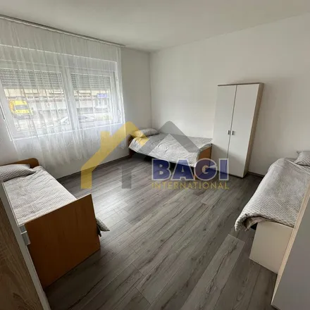 Rent this 2 bed apartment on Hrvatski zavod za zapošljavanje Zagreb - Područni ured Jastrebarsko in Ulica dr. Franje Tuđmana 47, 10450 Jastrebarsko