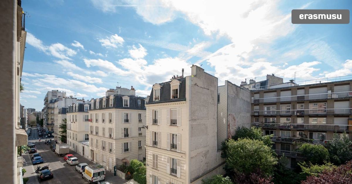 2 bedroom apartment at Rue du Moulin Vert, 75014 Paris, France | #1420848 |  Rentberry