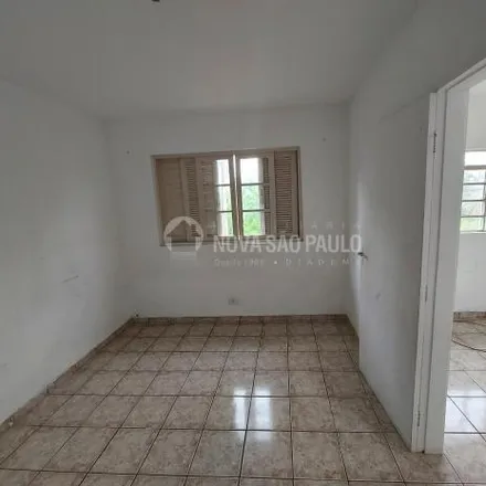 Rent this 1 bed house on Rua Professor Artur Riedel in Eldorado, Diadema - SP