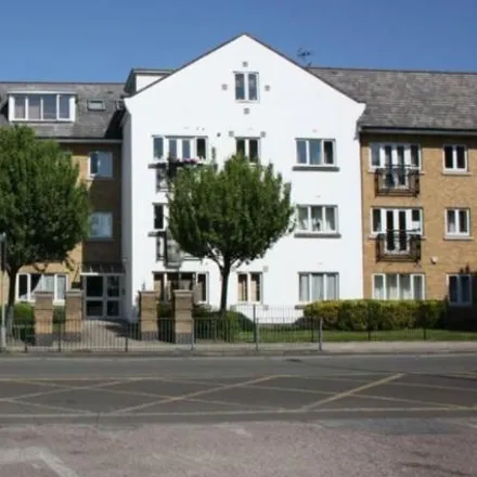 Rent this 2 bed apartment on Forty Avenue in London, HA9 8LL