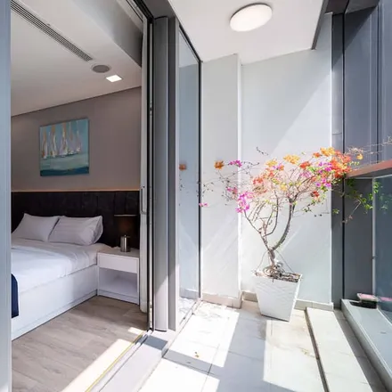 Rent this studio apartment on 208 Nguyen Huu Canh