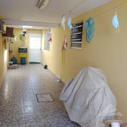 Buy this 3 bed house on Rua Luís Bernardi in Vila Guarani, Mauá - SP