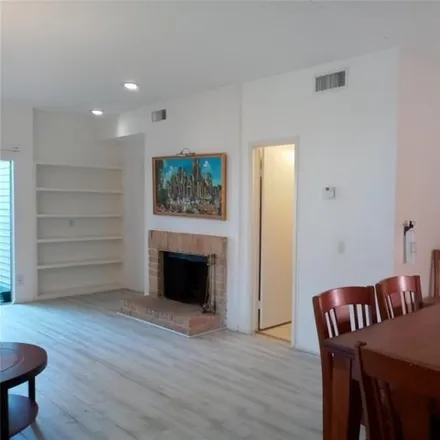 Buy this 1 bed condo on 9809 Richmond Ave Unit C10 in Houston, Texas