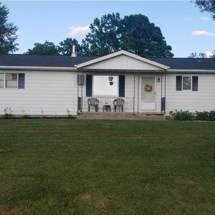 Rent this 3 bed house on Kibler Rd in New Waterford, OH
