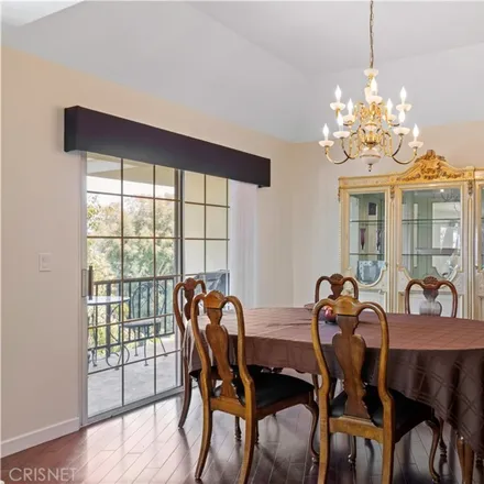 Image 7 - 15567 Meadowgate Road, Los Angeles, CA 91436, USA - House for sale