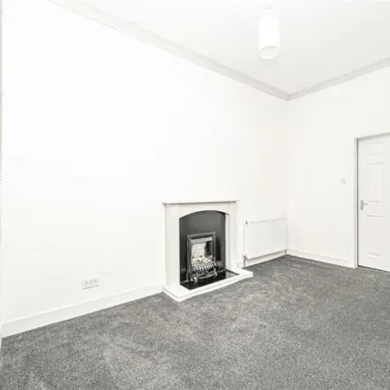 Image 3 - 16 Broomhead Drive, Wellwood, KY12 9DT, United Kingdom - Apartment for sale