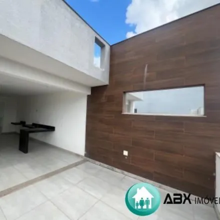 Buy this 3 bed apartment on Rua Santa Justa in Jardim das Alterosas, Betim - MG