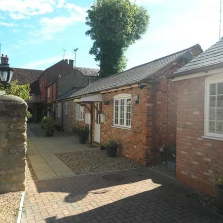Rent this 2 bed townhouse on unnamed road in Stony Stratford, MK11 1HZ