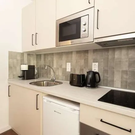 Rent this 1 bed apartment on Carrer de Fonollar in 08001 Barcelona, Spain