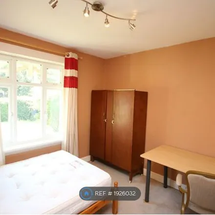 Image 2 - Headswell Avenue, Redhill Drive, Talbot Village, BH10 6AW, United Kingdom - Apartment for rent
