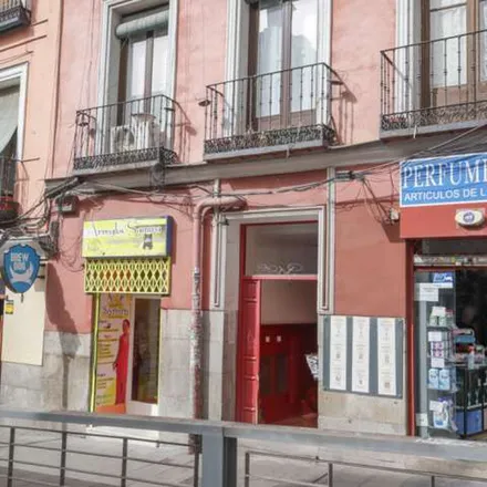 Image 3 - Mercado de San Fernando, Calle de Sombrerete, 28012 Madrid, Spain - Apartment for rent