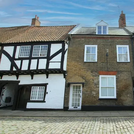 Rent this 2 bed townhouse on The Chapel of Saint Nicholas in Pilot Street, King's Lynn
