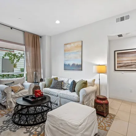 Image 4 - Runway South, 12760 West Millennium Drive, Los Angeles, CA 90094, USA - Condo for sale