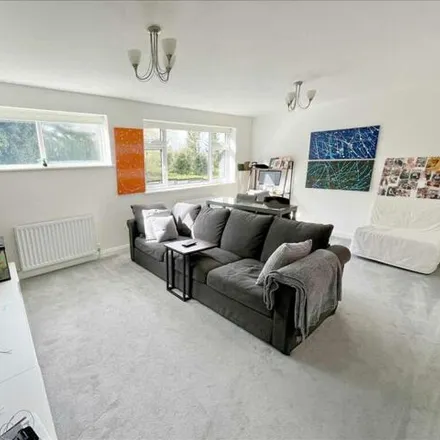 Image 2 - Falconer Road, Hertsmere, WD23 3AQ, United Kingdom - Apartment for sale