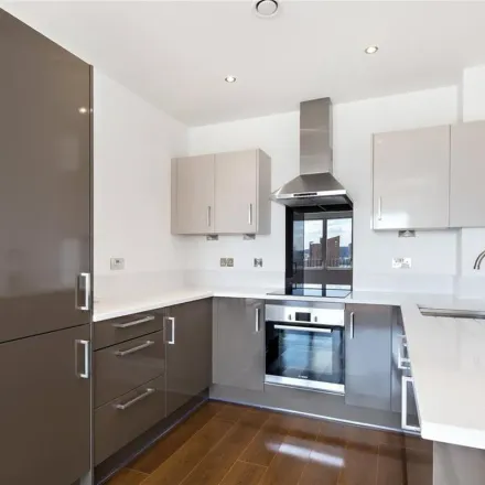 Image 9 - Morton Apartments, 17 Lockside Way, London, E16 2HU, United Kingdom - Apartment for rent