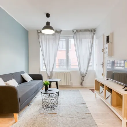 Rent this 3 bed apartment on 27 Rue du Général Chanzy in 59100 Roubaix, France