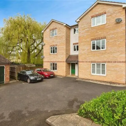 Image 1 - Isabella Place, Kingston Upon Thames, Great London, Kt2 - Apartment for sale