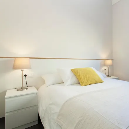 Rent this 1 bed apartment on Carrer dels Enamorats in 1, 08013 Barcelona