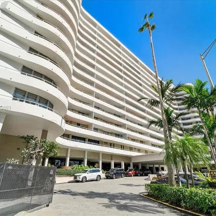 Image 2 - Collins Avenue & 5500 Block, Collins Avenue Service Road, Miami Beach, FL 33140, USA - Apartment for rent