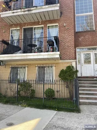 Rent this 1 bed house on 175 Manchester Place in Newark, NJ 07104