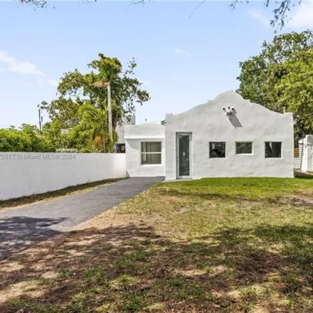 Image 2 - 2161 Northwest 56th Street, Brownsville, Miami, FL 33142, USA - House for sale