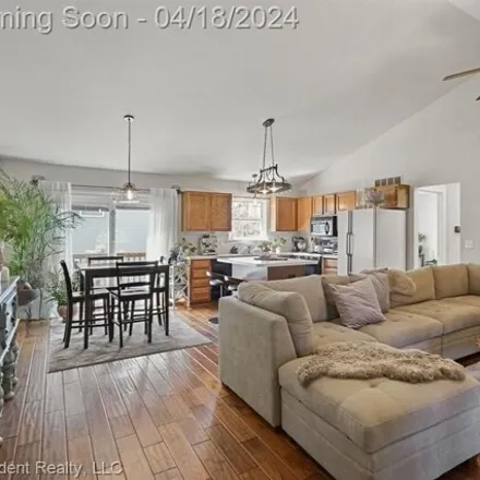 Image 7 - 6924 Palos Verdes Lane, Four Towns, Waterford Charter Township, MI 48327, USA - House for sale