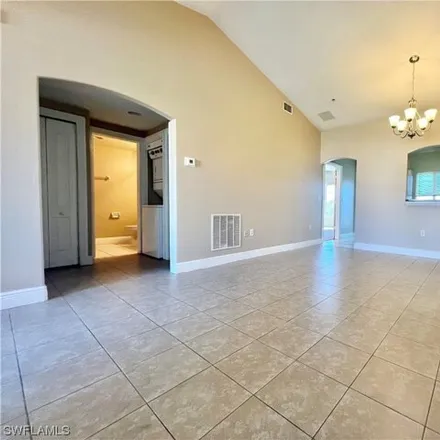 Image 4 - 4175 Castilla Circle, Fort Myers, FL 33916, USA - Condo for rent