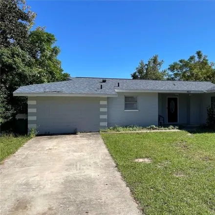 Buy this 3 bed house on 467 Lake Rd in Ocala, Florida