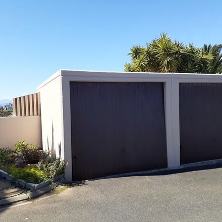 Image 6 - Uys Krige Drive, Loevenstein, Bellville, 7530, South Africa - Townhouse for rent