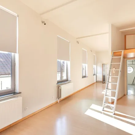 Rent this 1 bed apartment on Eikstraat 12 in 3000 Leuven, Belgium