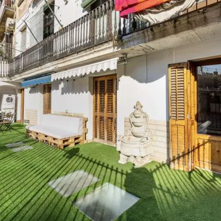 Rent this 1 bed apartment on Escola Drassanes in Carrer Nou de Sant Francesc, 11