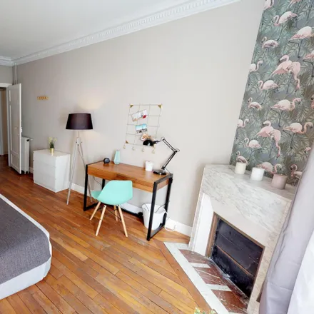 Image 5 - 4 Rue de Casablanca, 75015 Paris, France - Room for rent