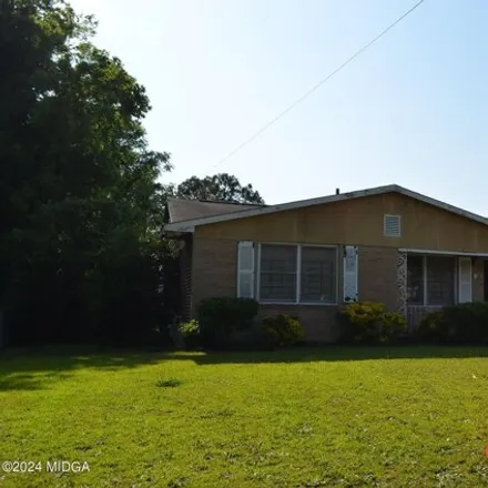 Buy this 4 bed house on 844 Grayson Avenue in Macon, GA 31204