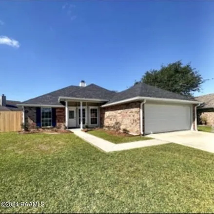 Rent this 3 bed house on 187 Weeping Willow Boulevard in Broussard, LA 70518