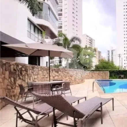Rent this 4 bed apartment on Edifício La Roche in Alameda dos Tupiniquins 426, Indianópolis
