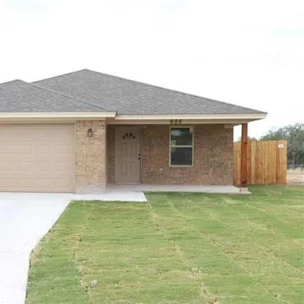 Buy this 3 bed house on 6100 Blayney Drive in Killeen, TX 76549