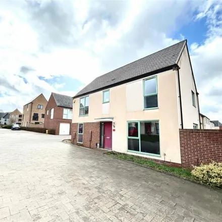 Buy this 4 bed house on unnamed road in Telford, TF1 5GN