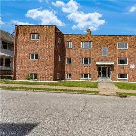 Image 1 - 1326 Clarence Avenue, Birdtown, Lakewood, OH 44107, USA - Apartment for rent