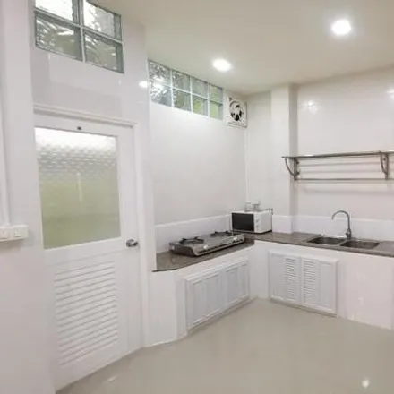 Image 8 - ทรี ออน ธรี, Rama III Road, Thanon Tok, Bang Kho Laem District, Bangkok 10120, Thailand - Townhouse for rent