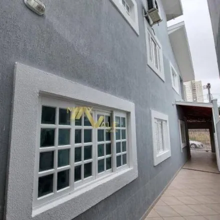 Buy this 5 bed house on Rua Eça de Queiros in Vila Branca, Jacareí - SP