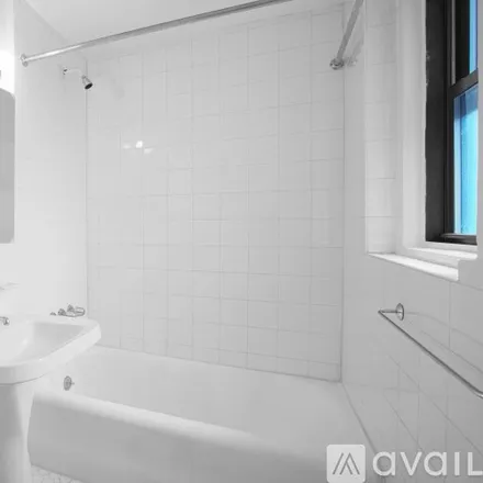 Image 3 - 270 W 72nd St, Unit 2105 - Apartment for rent