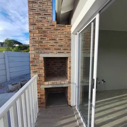 Image 5 - Yolandie Road, Nelson Mandela Bay Ward 9, Gqeberha, 6020, South Africa - Apartment for rent