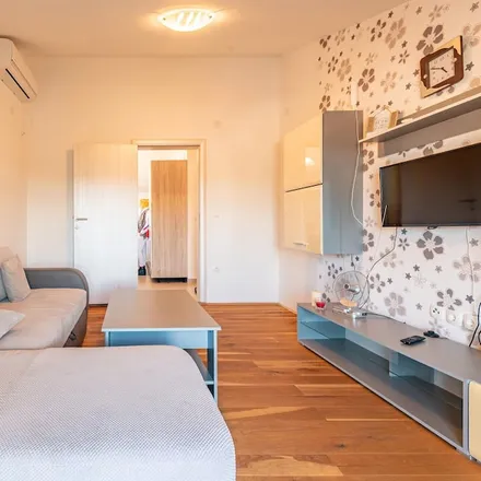 Image 8 - 53291 Grad Novalja, Croatia - Apartment for rent